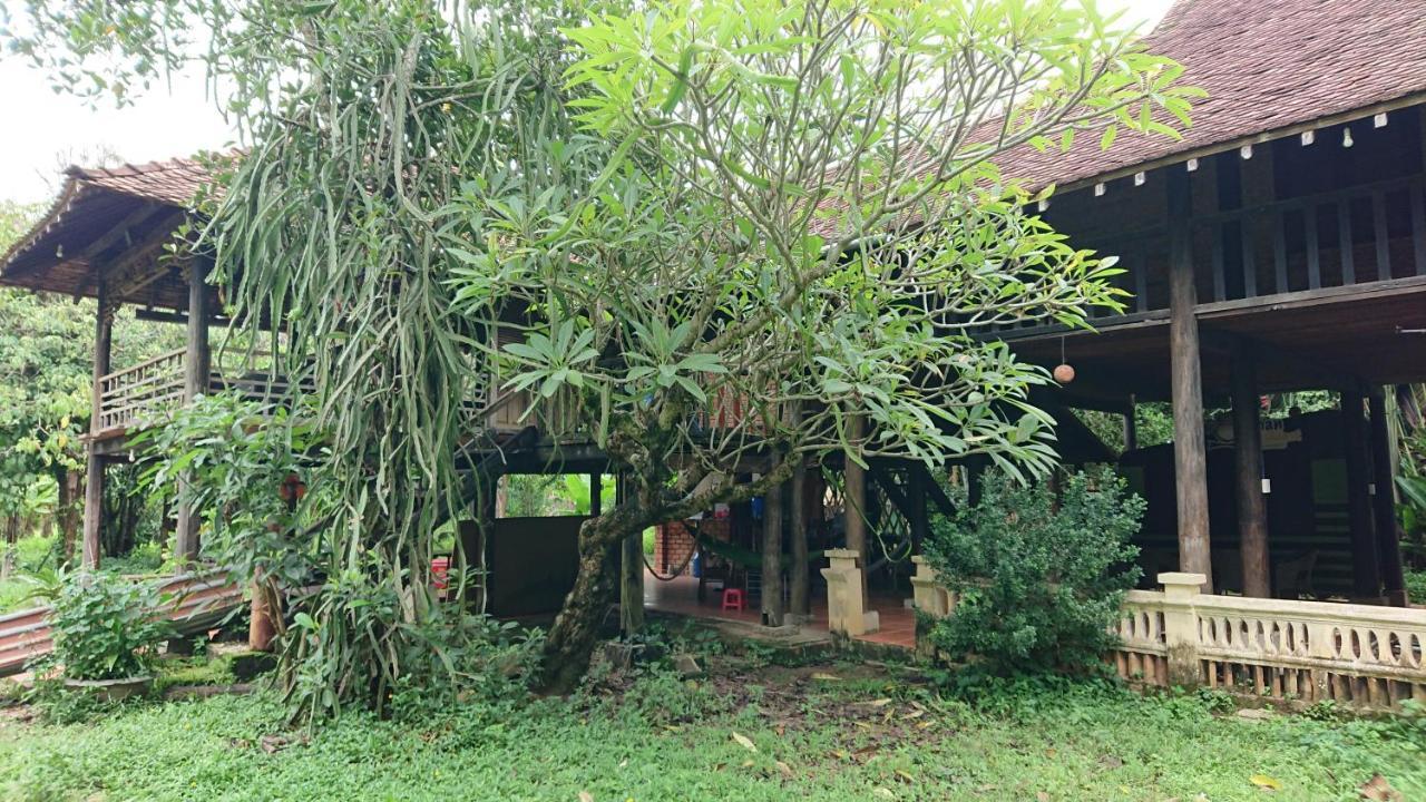 Vuonthuguesthousegarden Kon Tum Exterior photo